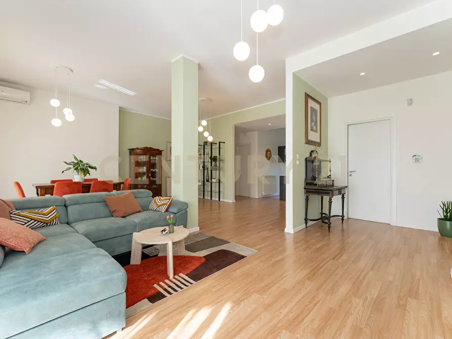 Immagine 6 di Attico in vendita  in Via Vincenzo Giuffrida 203 a Catania