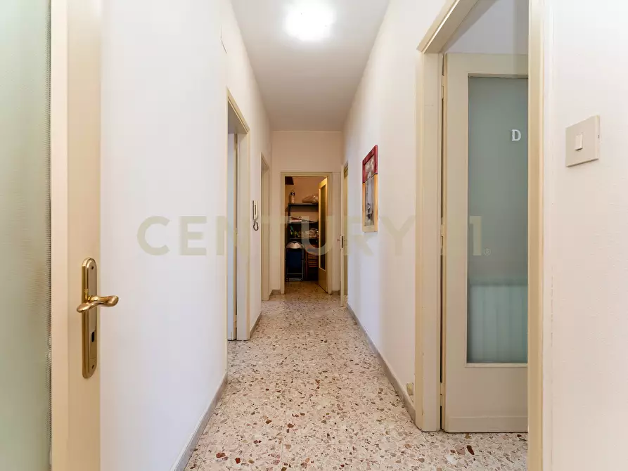 Immagine 21 di Stanza singola in affitto  in Via Matteo Renato Imbriani 181 a Catania