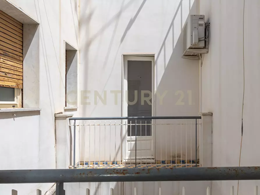 Immagine 27 di Pentalocale in vendita  in Via Epicarmo 196 a Augusta