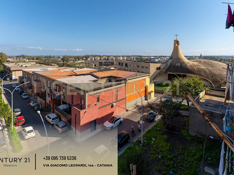 Immagine 40 di Trilocale in vendita  in Villaggio Zia Lisa II 108 a Catania