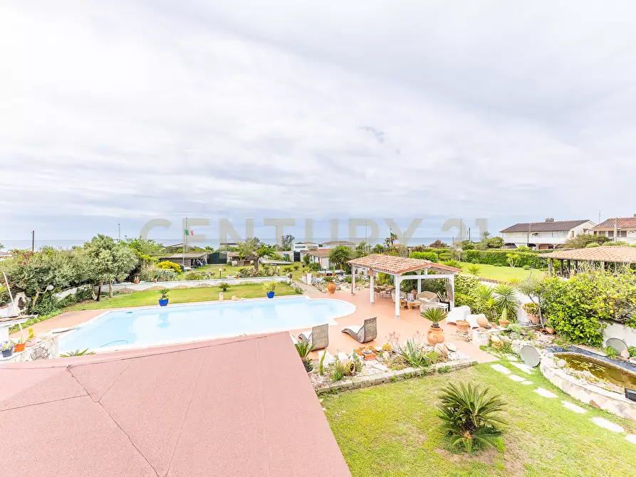Immagine 78 di Villa in vendita  in Via Calabria 4 a Ardea