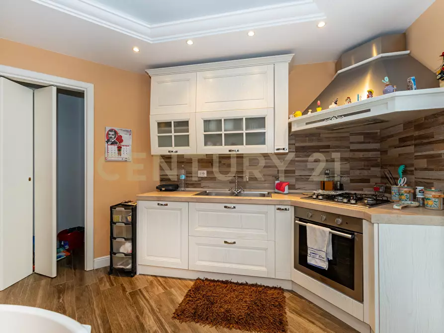 Immagine 21 di Trilocale in vendita  in Corso Indipendenza 230 a Catania