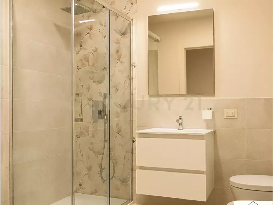 Immagine 35 di Quadrilocale in vendita  in Via Roma 57 a Radicofani