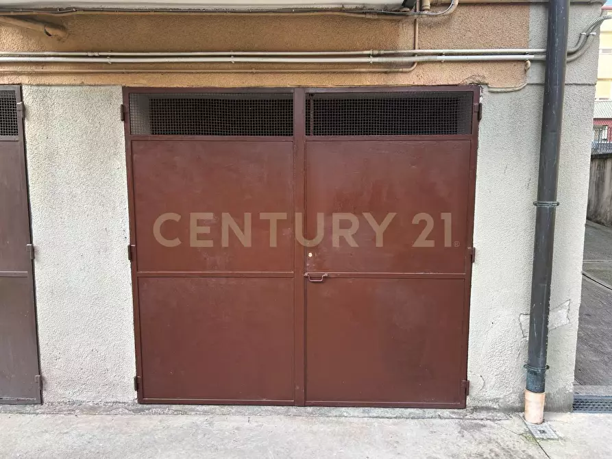 Immagine 46 di Trilocale in vendita  in Via Pier Fortunato Calvi 49 a Verona