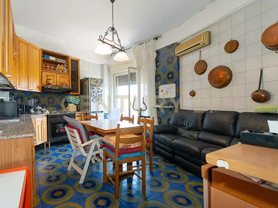 Immagine 26 di Pentalocale in vendita  in Via Madonna delle Lacrime 64 a Catania