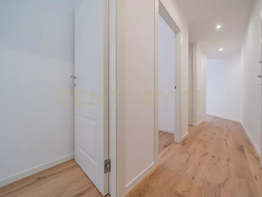 Immagine 33 di Trilocale in vendita  in Via Carlo Dossi 80 a Roma