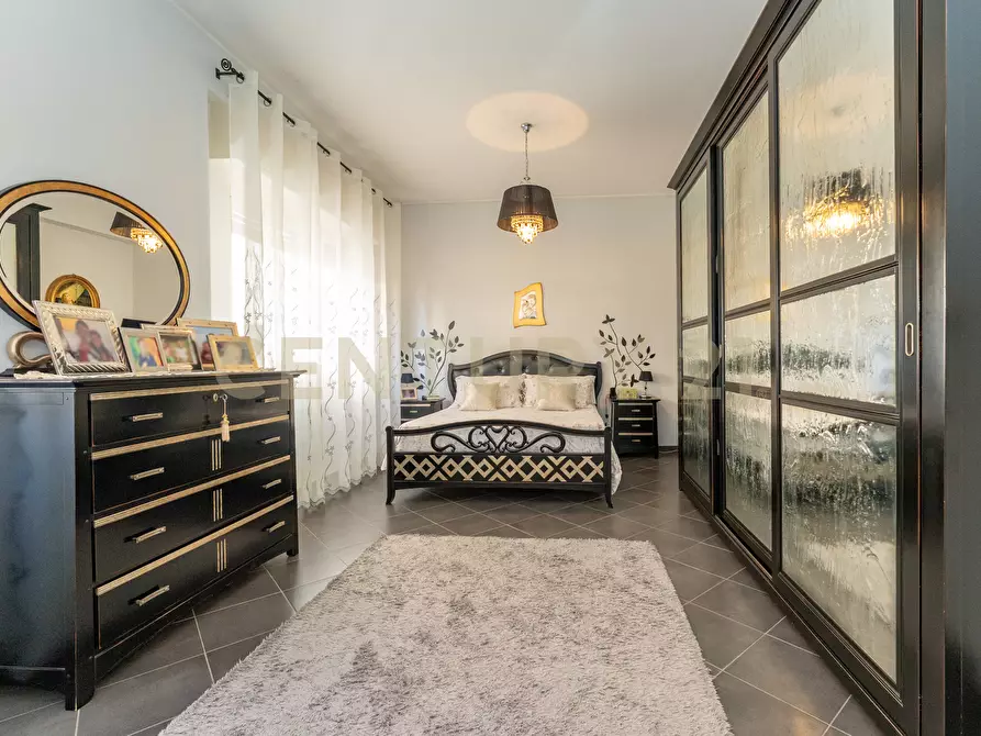 Immagine 7 di Quadrilocale in vendita  in Via Veglia 1 a Catania