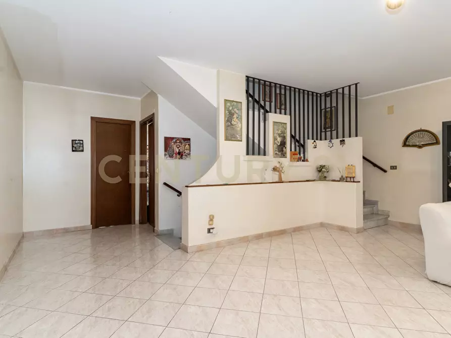 Immagine 17 di Villa in vendita  in Via Santa Rosa da Lima 17 a Catania