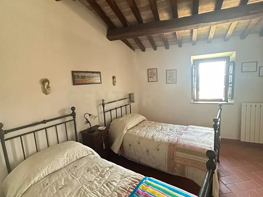 Immagine 30 di Pentalocale in vendita  in Via Porta San Francesco 1 a Cinigiano