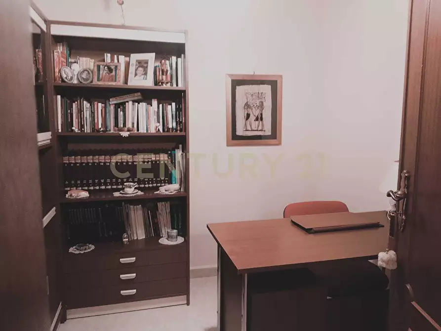 Immagine 22 di Villa in vendita  in Via Castelvetrano 71 a Mazara Del Vallo