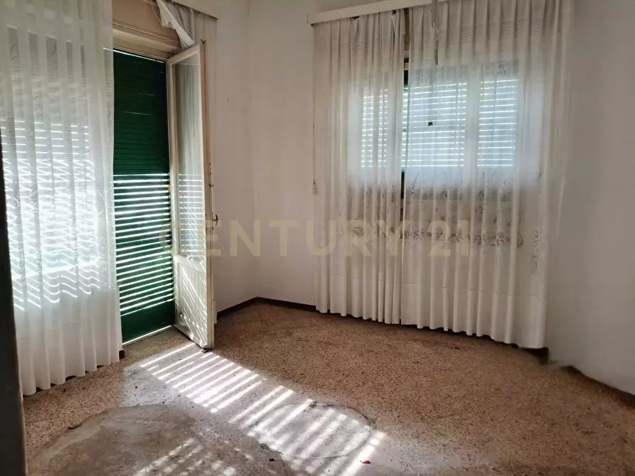 Immagine 2 di Casa semindipendente in vendita  in Via Raffaele Paolucci 21 a Palermo
