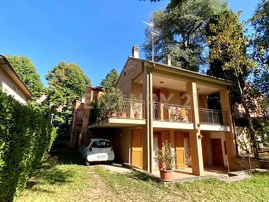 Immagine 2 di Palazzo in vendita  in Via Cassia 43 a Acquapendente
