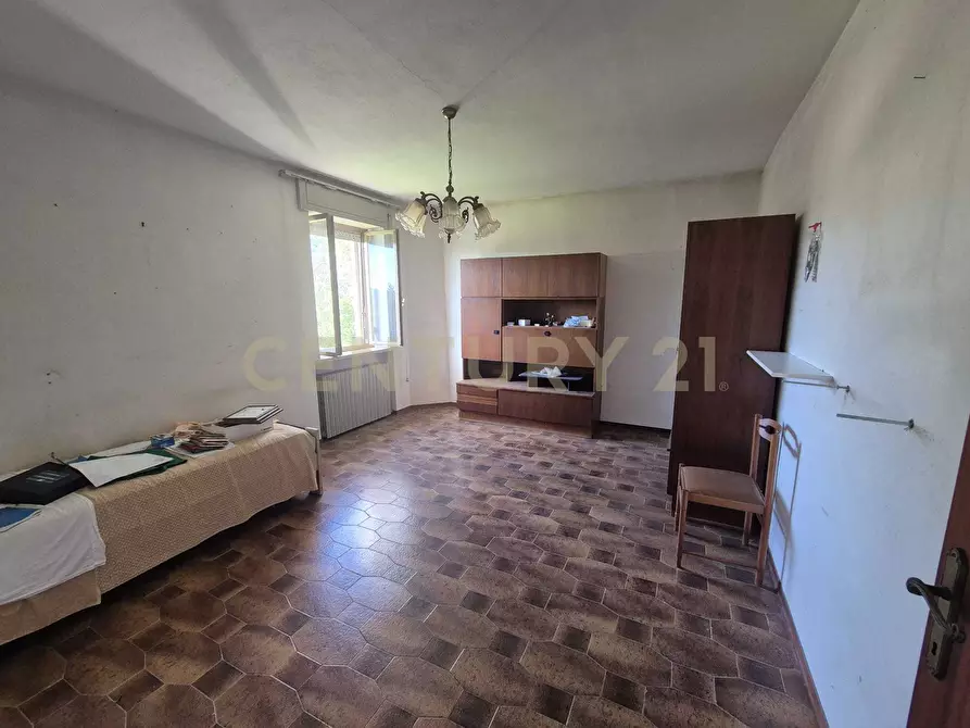 Immagine 8 di Rustico / casale in vendita  in Via Luciano Raveggi 6 a Orbetello