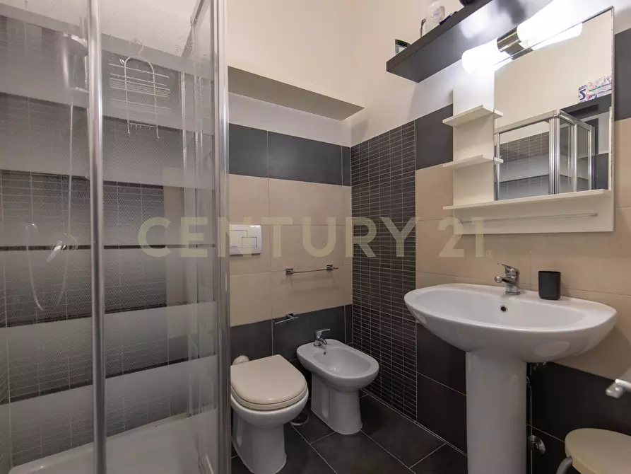 Immagine 15 di Bilocale in vendita  in Via Enrico Bondi 294 a Roma