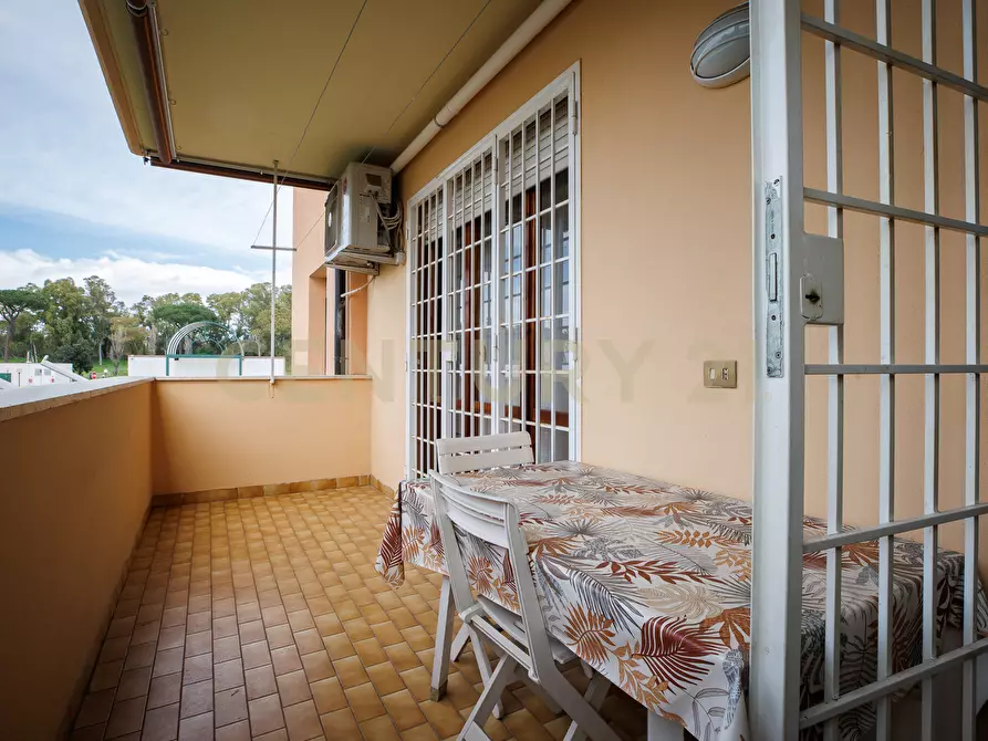 Immagine 32 di Trilocale in vendita  in Via Tazio Nuvolari 210 a Roma