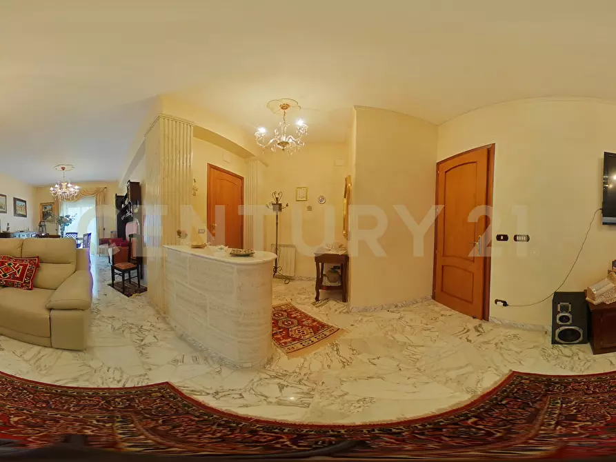 Immagine 52 di Pentalocale in vendita  in Piazza Giovanni Longo 122 a Misterbianco