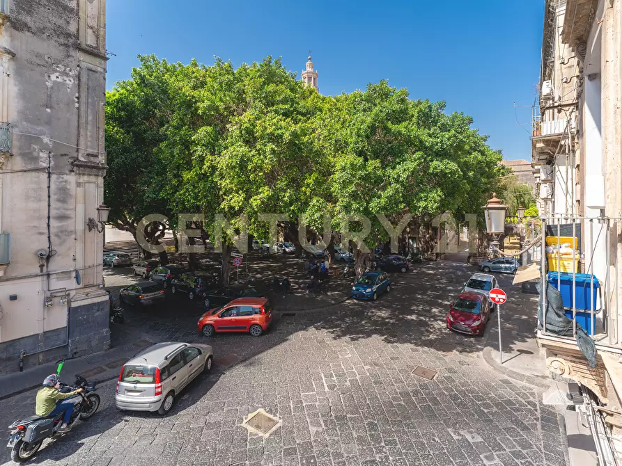 Immagine 29 di Quadrilocale in vendita  in Piazza Miracoli 2 a Catania