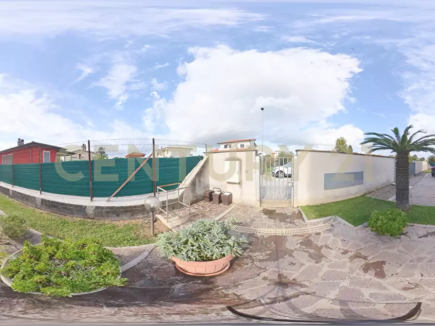 Immagine 29 di Villa in vendita  in Via Marte 15 a Aprilia