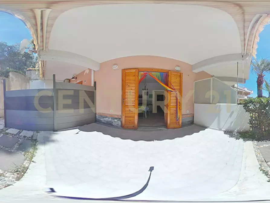 Immagine 39 di Bilocale in vendita  in Contrada Sillemi a Letojanni