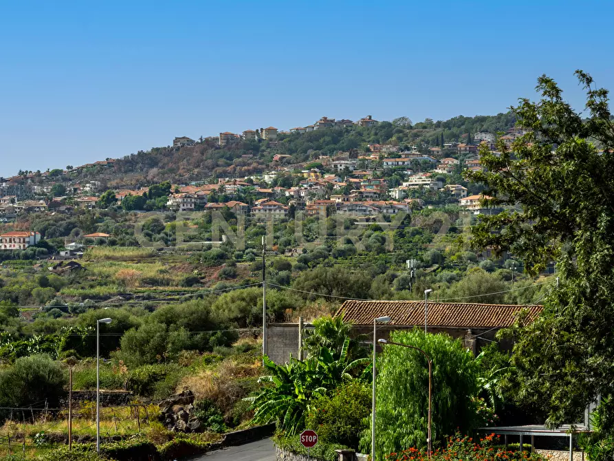 Immagine 97 di Villa in vendita  in Via dei Maceratoi 4 a Acireale