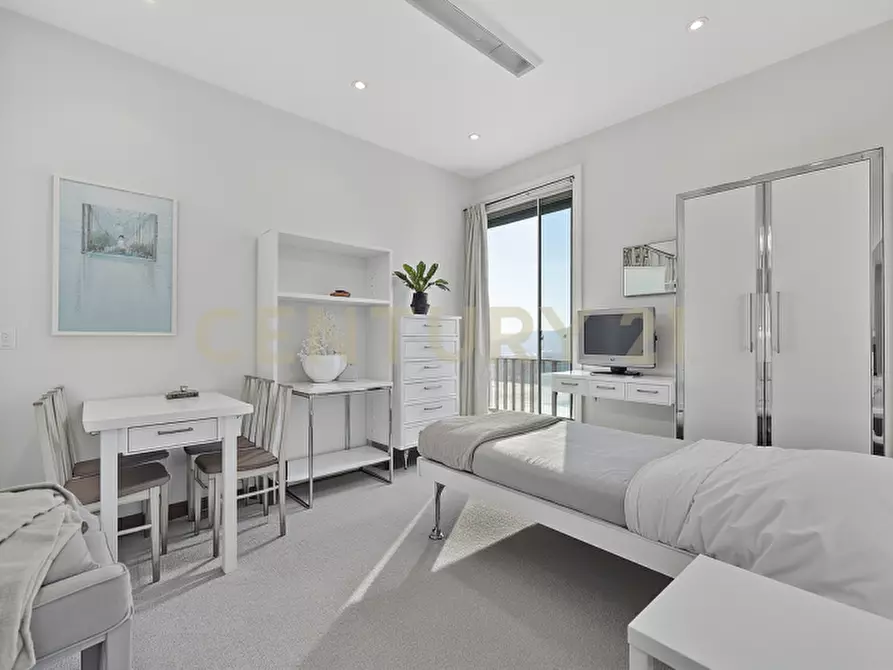 Immagine 24 di Quadrilocale in vendita  in Via Federico Confalonieri 9 a Catania