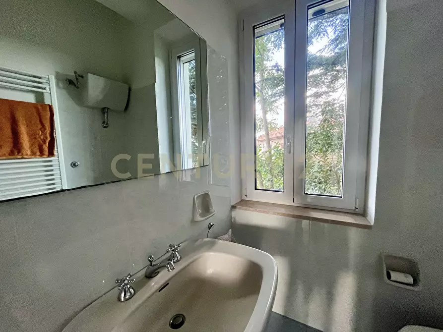 Immagine 39 di Villa in vendita  in Piazza Barbana 35 a Scansano