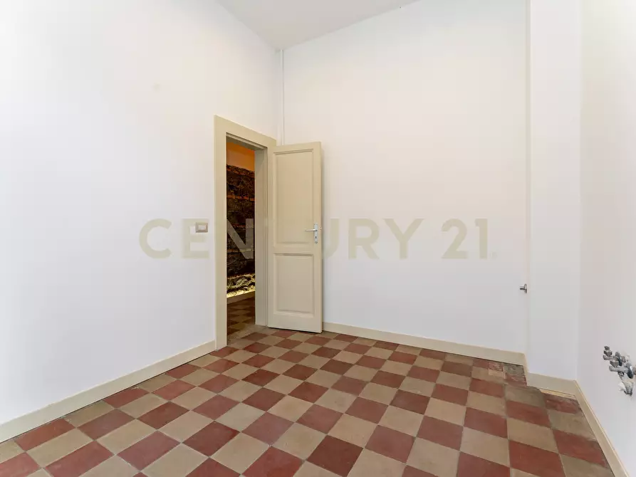 Immagine 28 di Trilocale in vendita  in Via Fattorini 2 a Catania