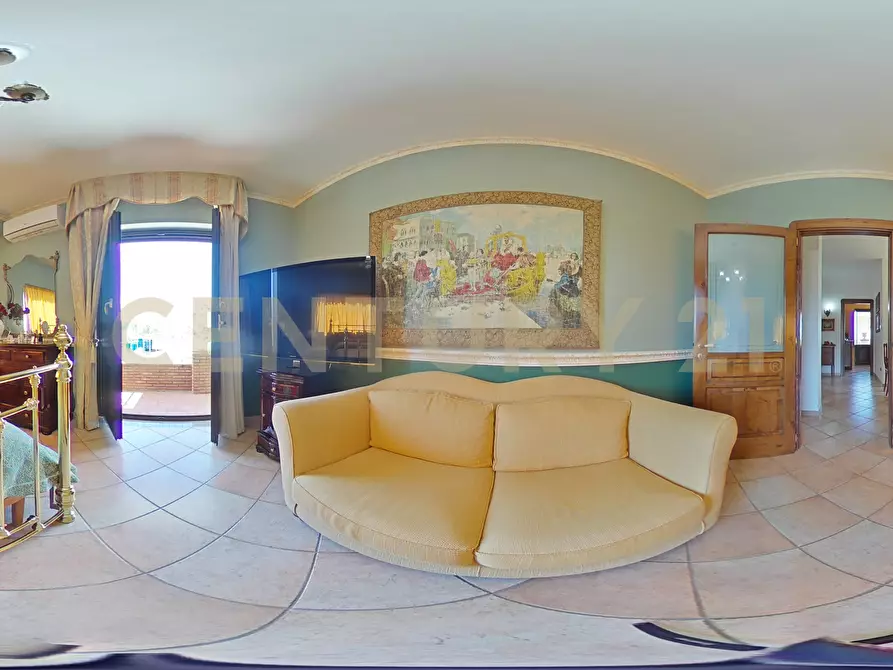 Immagine 55 di Casa indipendente in vendita  in Via Alessandria 80 a San Giovanni La Punta