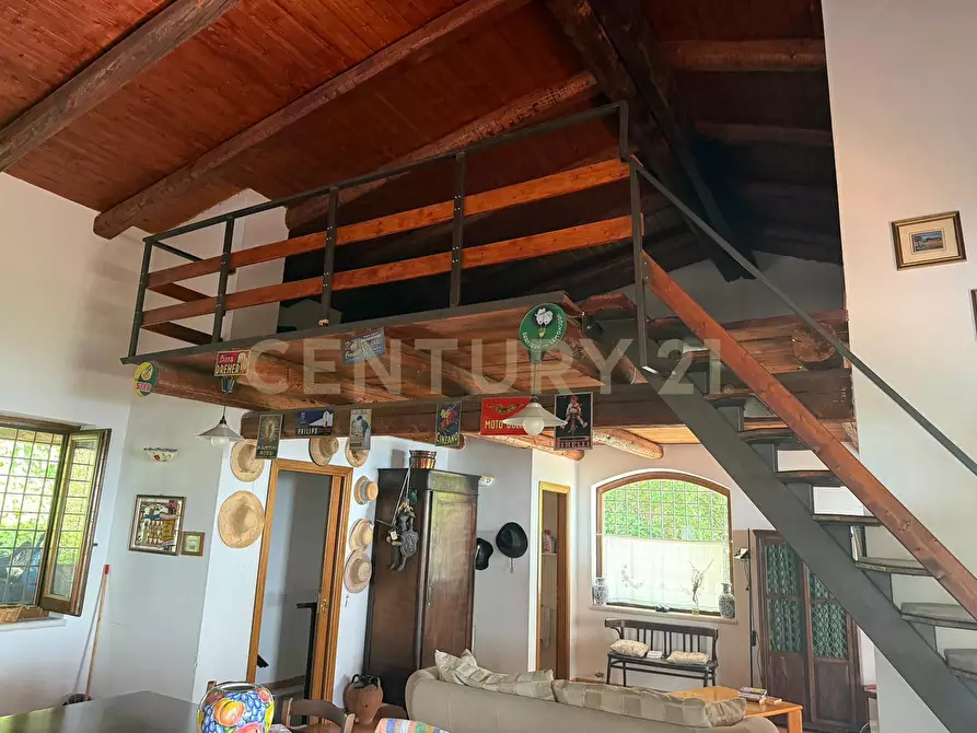 Immagine 15 di Casa indipendente in vendita  in Via Mancini a Melizzano