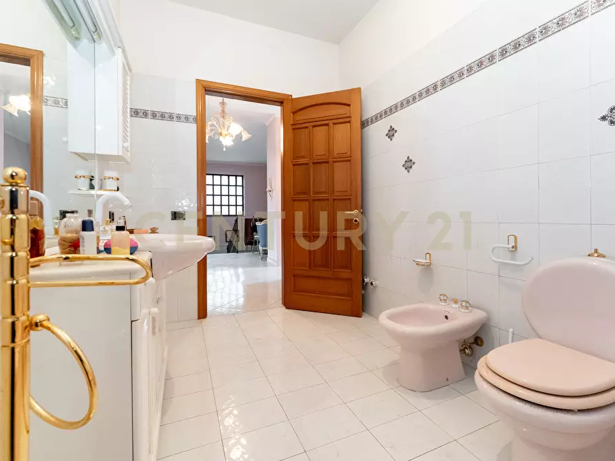 Immagine 47 di Villa in vendita  in Via Carmelina Naselli 51 a Catania