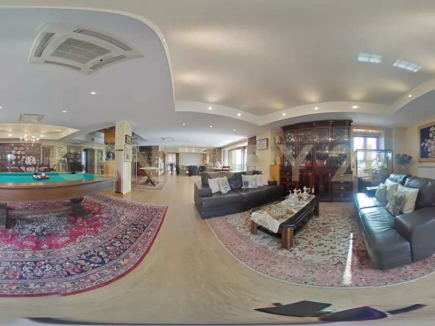 Immagine 70 di Villa in vendita  in Via Brinzio 20 a Aci Catena