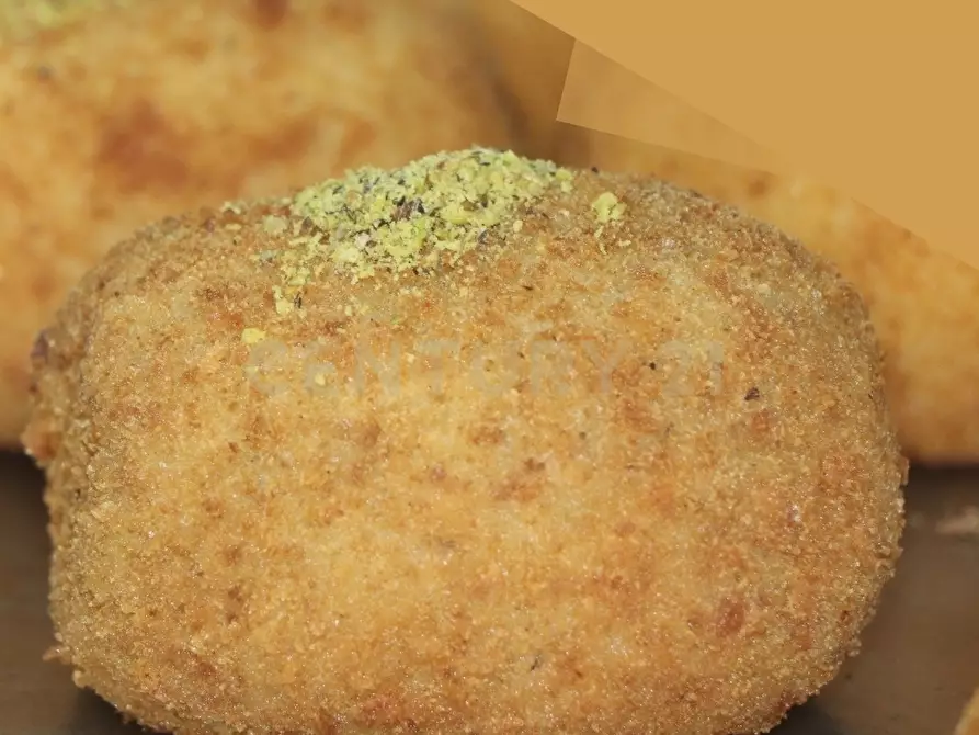 Immagine 19 di Pizzeria / Pub in vendita  in Via della Regione 1 a San Giovanni La Punta