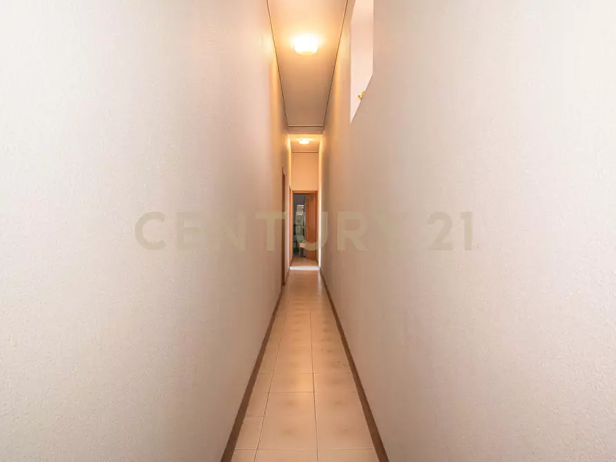 Immagine 12 di Pentalocale in vendita  in Via Santa Maria della Stella 20 a Catania