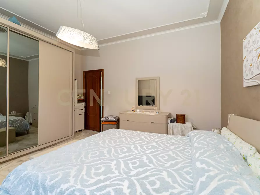 Immagine 19 di Villa in vendita  in Via Macello 47 a Catania