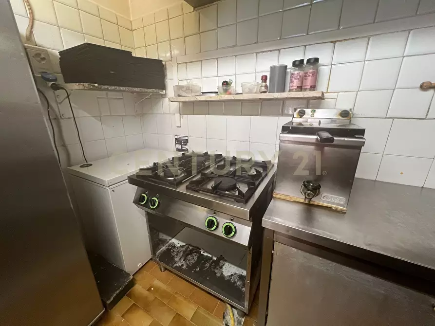 Immagine 17 di Pizzeria / Pub in vendita  in Via della Marina 18 a Monte Argentario