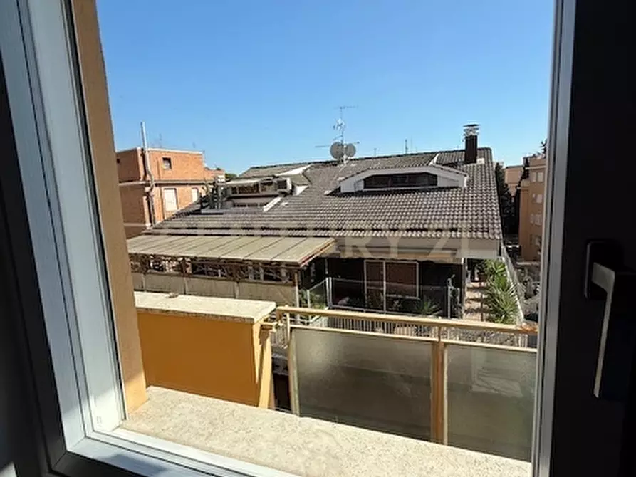 Immagine 24 di Trilocale in affitto  in Via Montecristo 10 a Roma