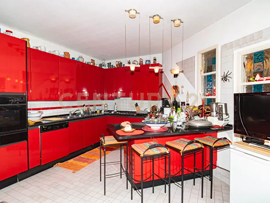 Immagine 48 di Villa in vendita  in Via G. Pezzana 9 a Aci Castello