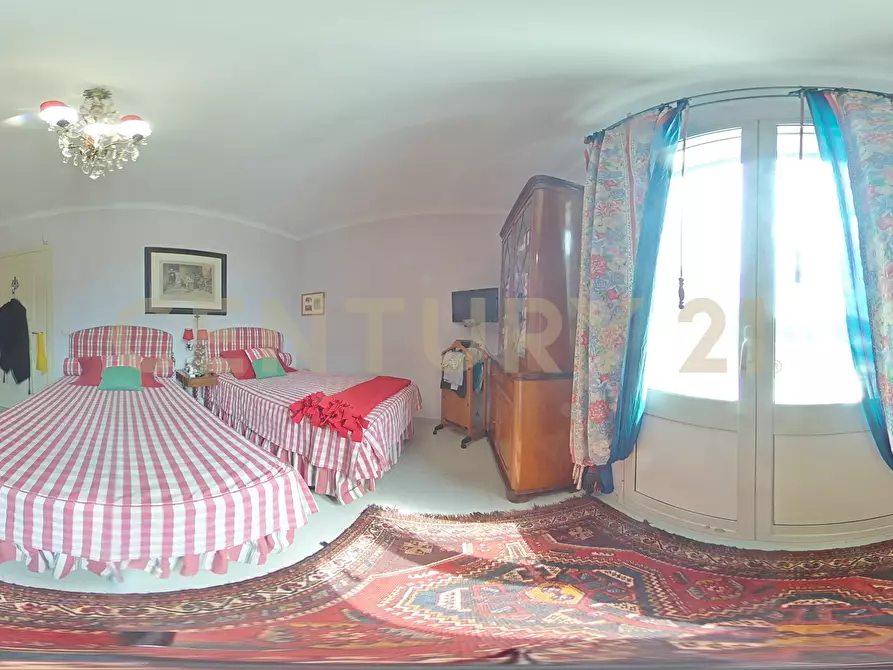 Immagine 82 di Villa in vendita  in Via Dietro Serra 2 a Viagrande
