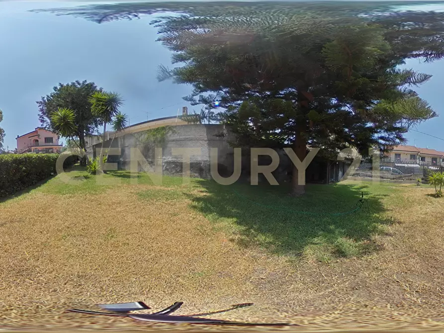 Immagine 4 di Villa in vendita  in Via Salemi 18 a Mascalucia