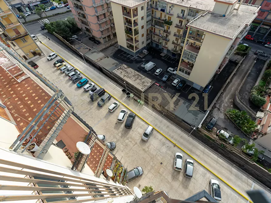 Immagine 67 di Attico in vendita  in Via Vincenzo Giuffrida 203 a Catania