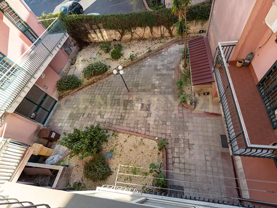 Immagine 5 di Trilocale in vendita  in Via Duca degli Abruzzi 163 a San Giovanni La Punta