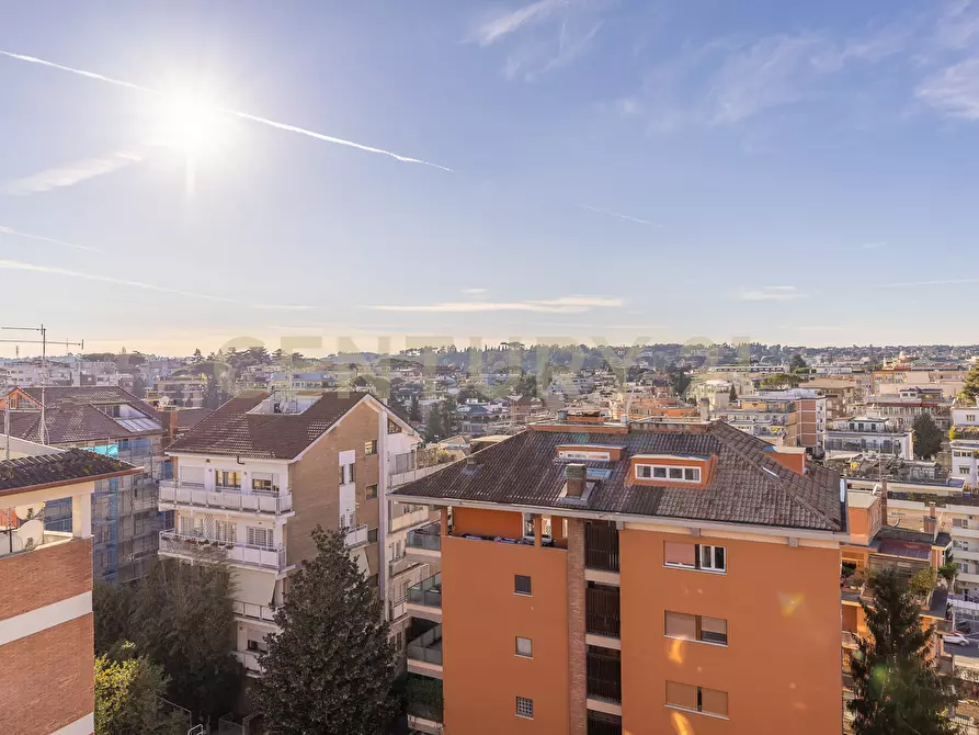 Immagine 48 di Attico in vendita  in Via Francesco Borgatti 18 a Roma