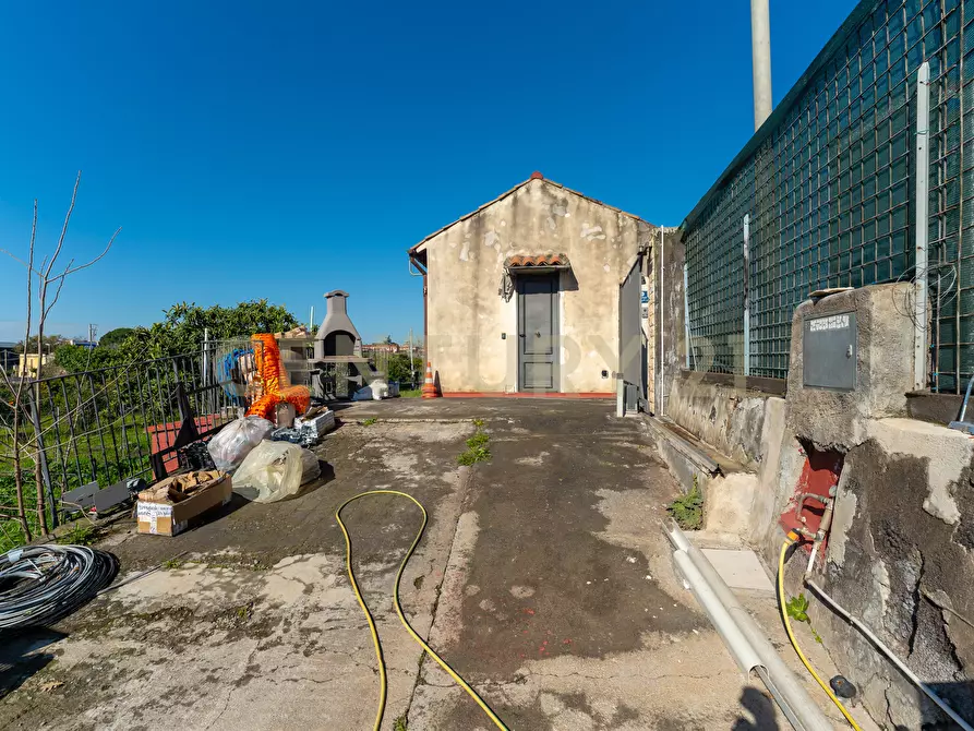 Immagine 28 di Terreno industriale in vendita  in Viale Andrea Doria 2 a San Giovanni La Punta
