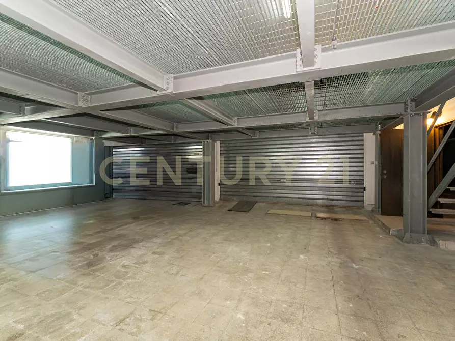 Immagine 17 di Garage in vendita  in Via del Rotolo 42/B a Catania
