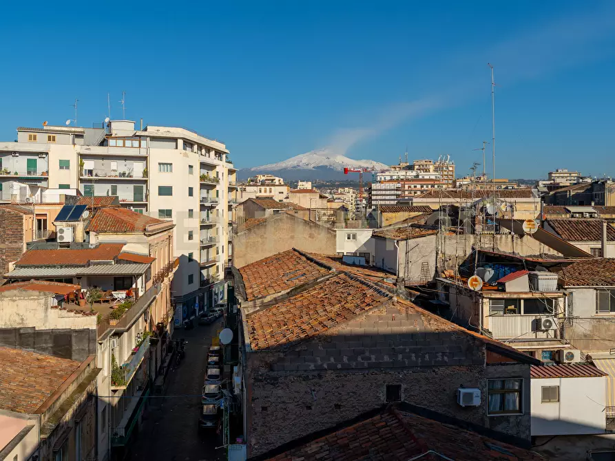 Immagine 3 di Attico in vendita  in Via Gargano 31 a Catania