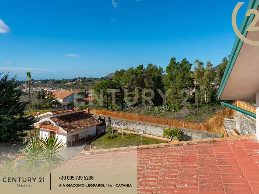 Immagine 20 di Villa in vendita  in Via Francesco Durante 11 a Pedara