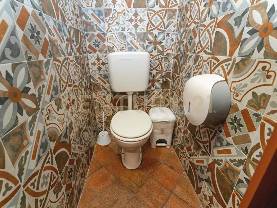 Immagine 30 di Pizzeria / Pub in vendita  in Via Plebiscito 179 a Catania