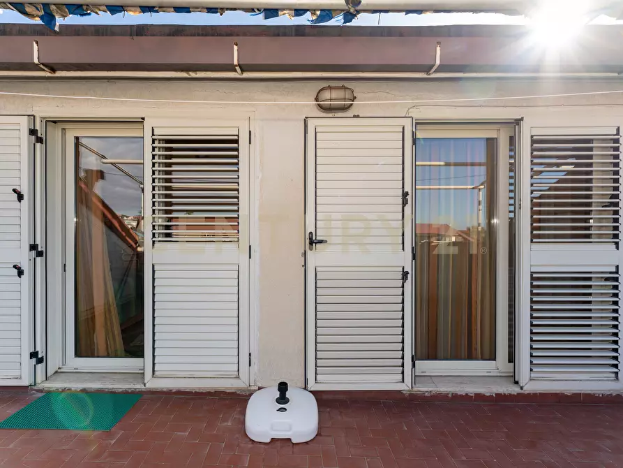 Immagine 43 di Casa semindipendente in vendita  in Via G. Leopardi 1 a Sant'agata Li Battiati