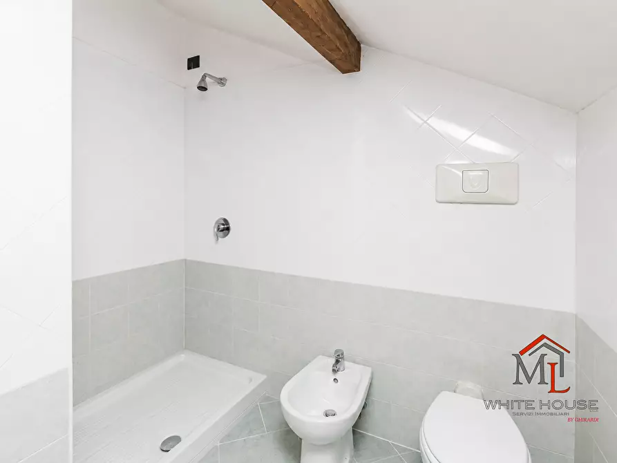 Immagine 18 di Trilocale in vendita  in Via Fra Giovanni Angelo Montorsoli 3 a Genova