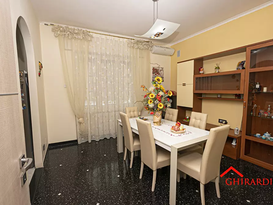 Immagine 10 di Pentalocale in affitto  in Via Alberto Picco 4 a Genova